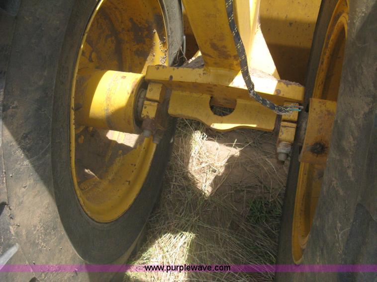 image for item A6400 John Deere 1812C scraper pan