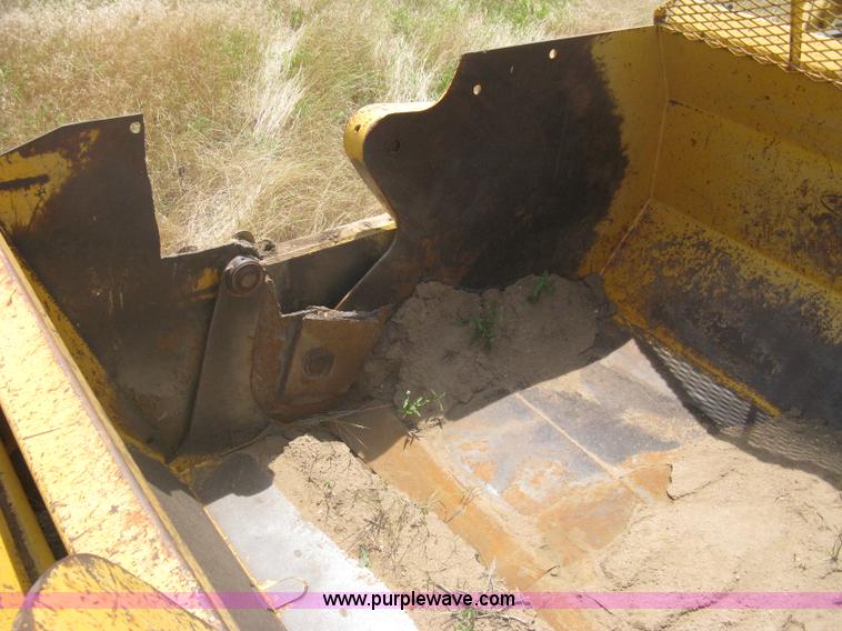 image for item A6400 John Deere 1812C scraper pan