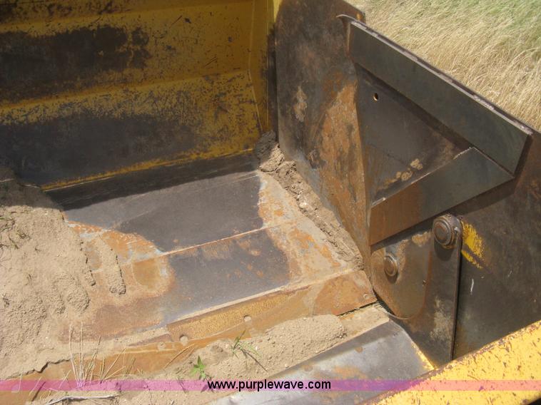 image for item A6400 John Deere 1812C scraper pan