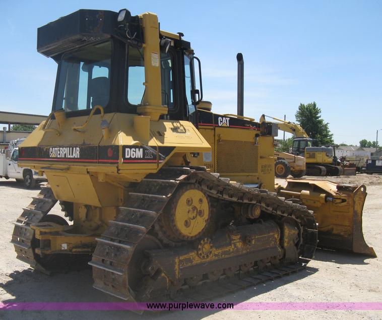 image for item A6404 2001 Caterpillar D6M XL dozer