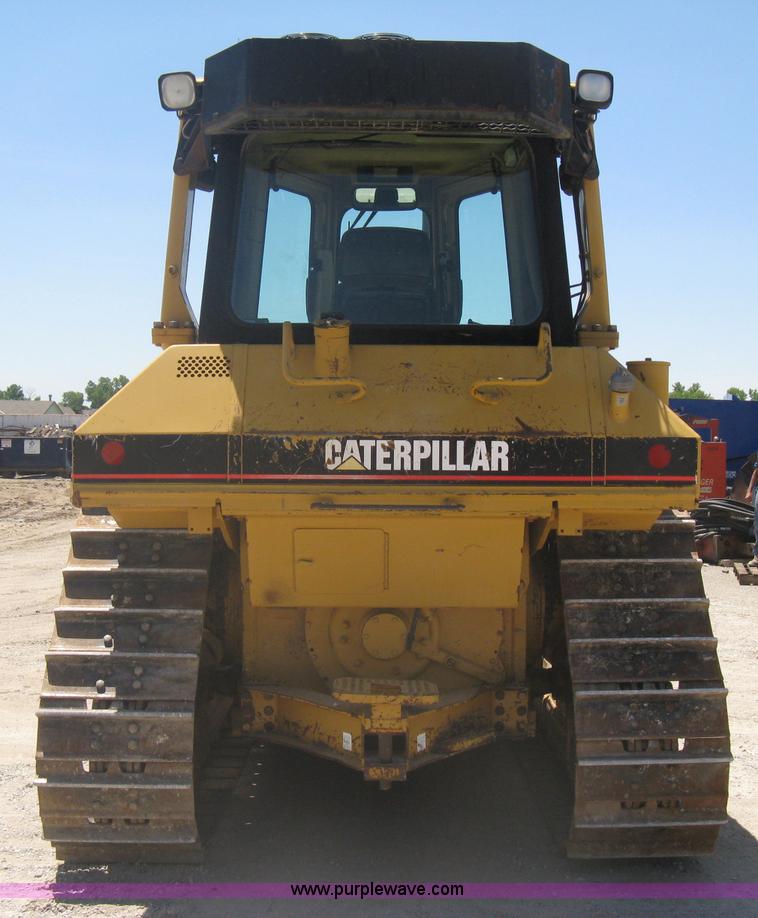 image for item A6404 2001 Caterpillar D6M XL dozer