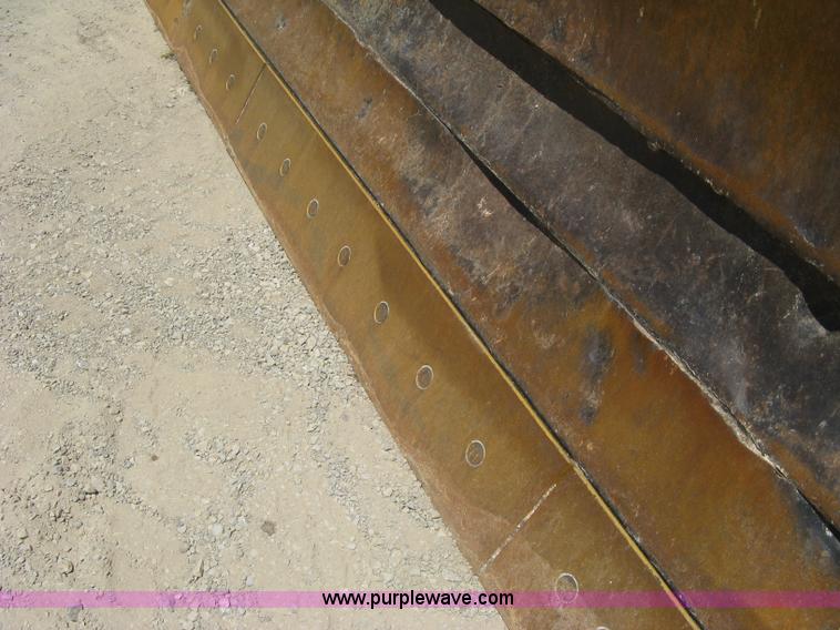 image for item A6404 2001 Caterpillar D6M XL dozer