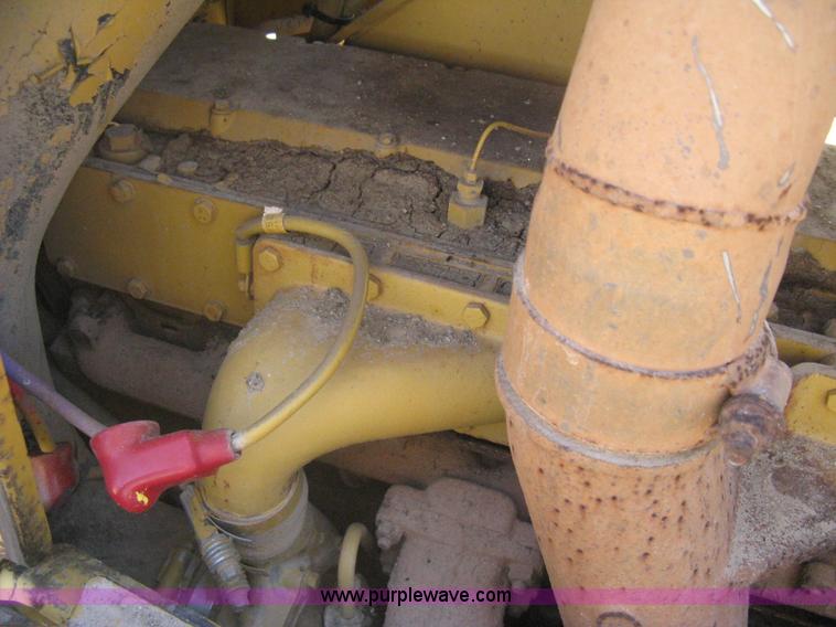 image for item A6404 2001 Caterpillar D6M XL dozer