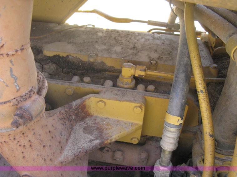image for item A6404 2001 Caterpillar D6M XL dozer
