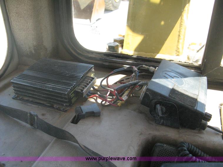 image for item A6404 2001 Caterpillar D6M XL dozer