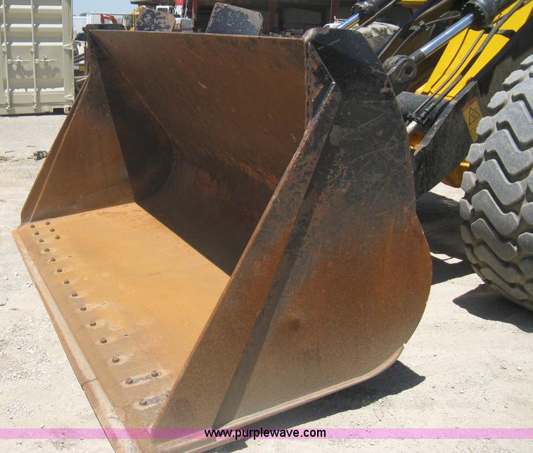 image for item A6405 1993 Volvo L120 wheel loader