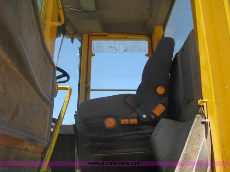 image for item A6405 1993 Volvo L120 wheel loader