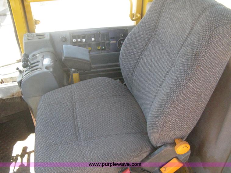 image for item A6405 1993 Volvo L120 wheel loader