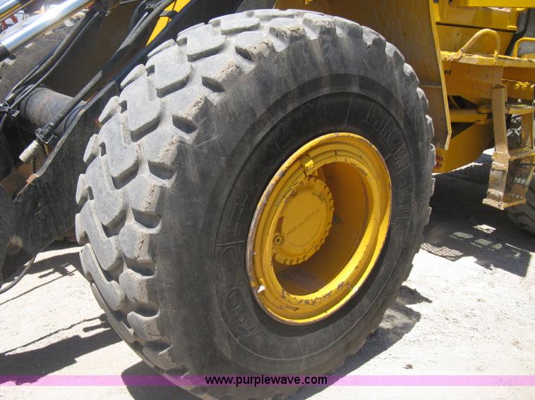 image for item A6405 1993 Volvo L120 wheel loader