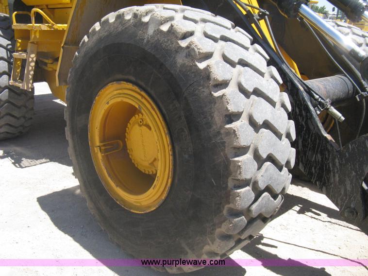 image for item A6405 1993 Volvo L120 wheel loader
