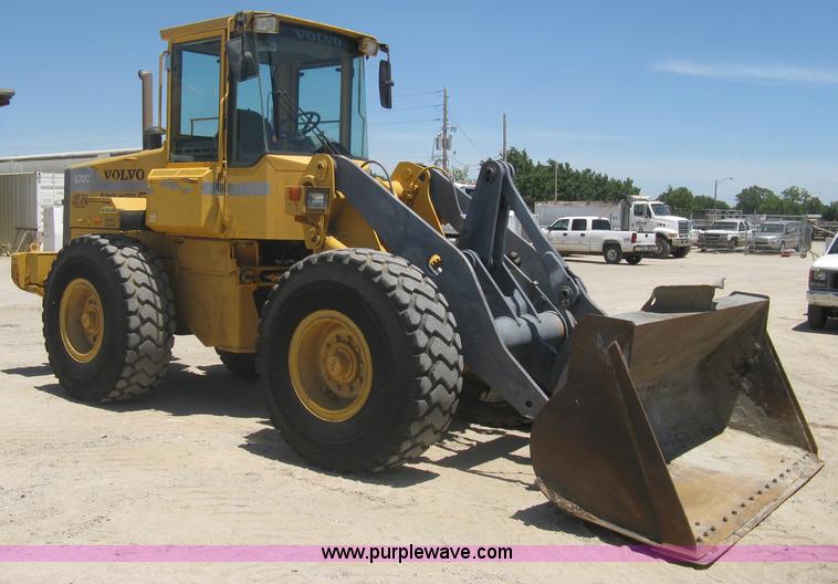 image for item A6406 1995 Volvo BM L70C wheel loader