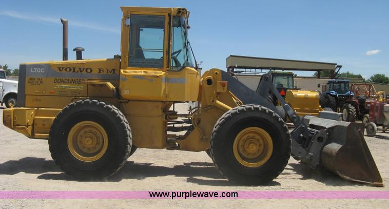 image for item A6406 1995 Volvo BM L70C wheel loader