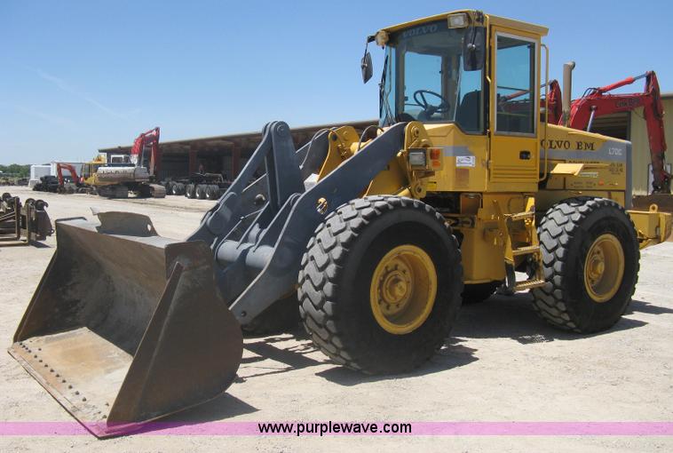 image for item A6406 1995 Volvo BM L70C wheel loader