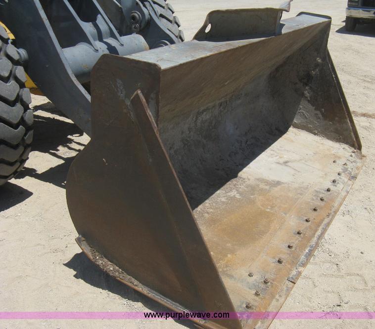 image for item A6406 1995 Volvo BM L70C wheel loader