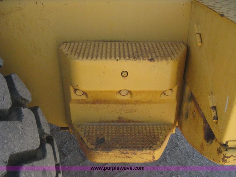 image for item A6406 1995 Volvo BM L70C wheel loader