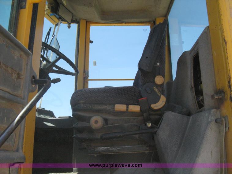 image for item A6406 1995 Volvo BM L70C wheel loader