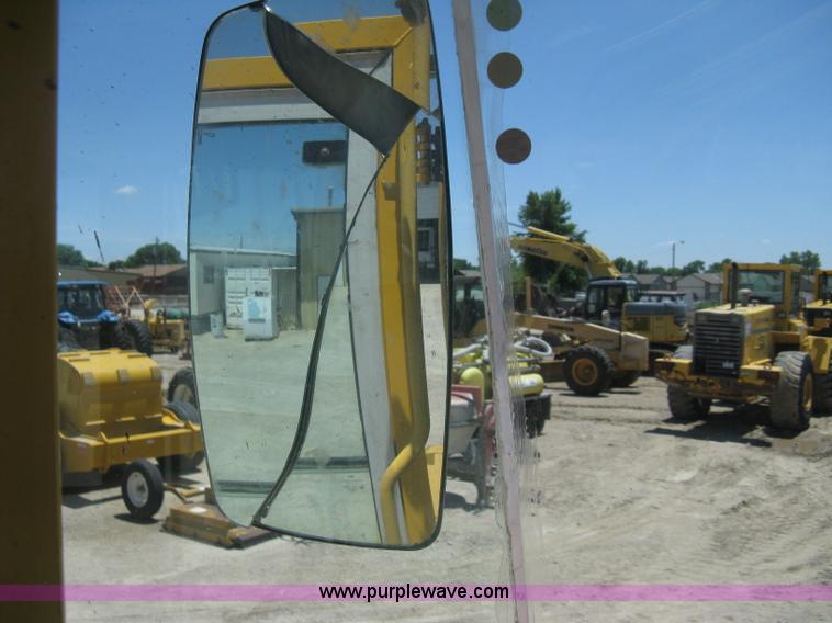 image for item A6406 1995 Volvo BM L70C wheel loader