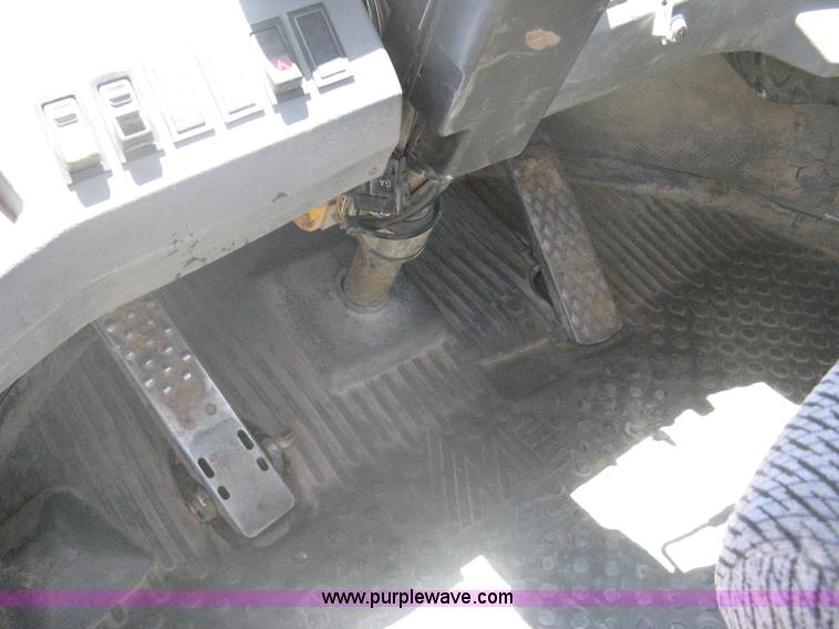 image for item A6406 1995 Volvo BM L70C wheel loader