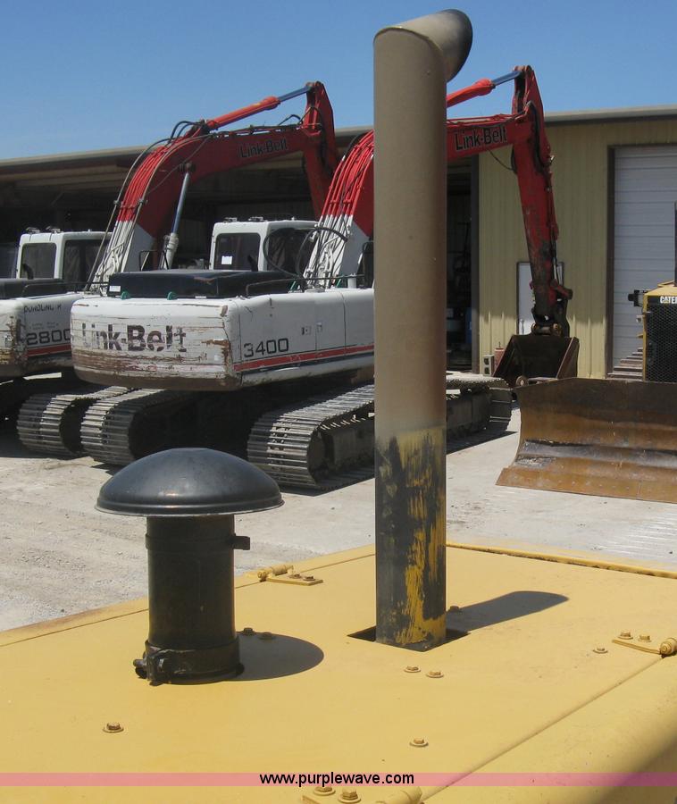 image for item A6406 1995 Volvo BM L70C wheel loader