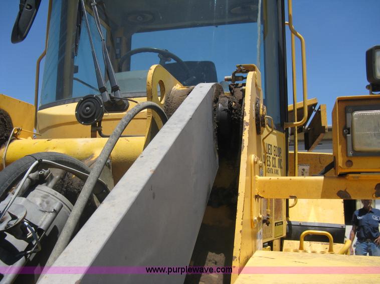 image for item A6407 1996 Volvo BM L90C wheel loader