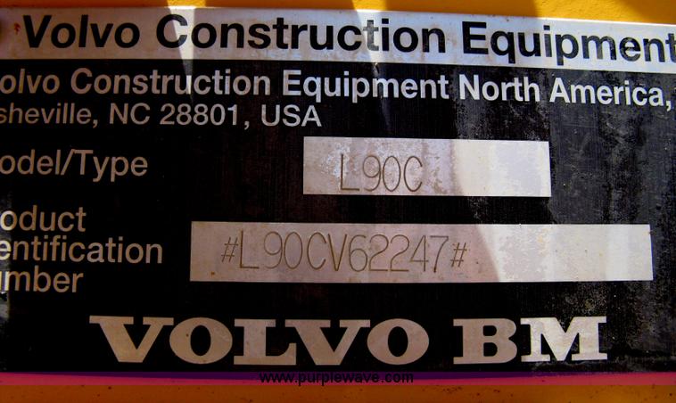 image for item A6407 1996 Volvo BM L90C wheel loader