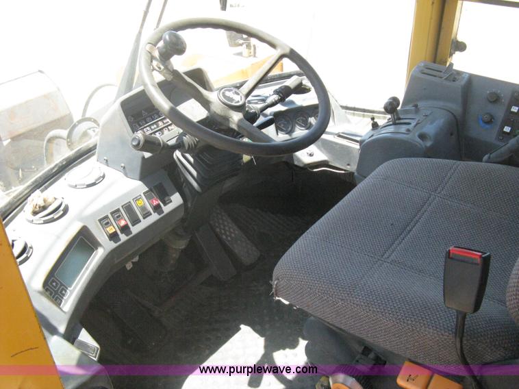 image for item A6407 1996 Volvo BM L90C wheel loader