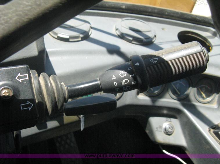 image for item A6407 1996 Volvo BM L90C wheel loader