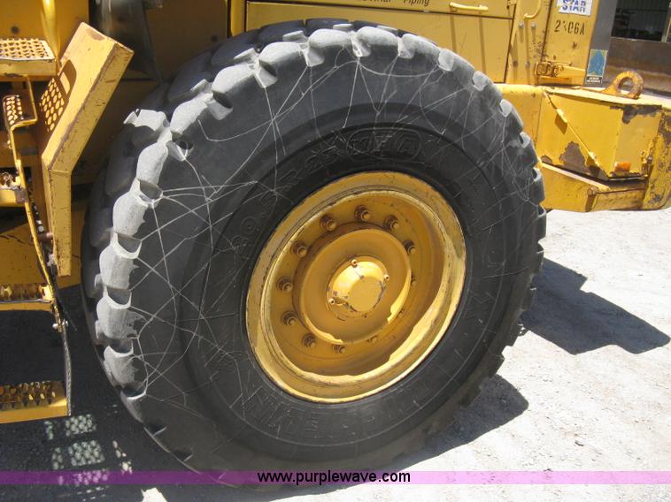 image for item A6407 1996 Volvo BM L90C wheel loader