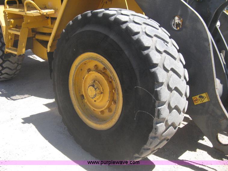 image for item A6407 1996 Volvo BM L90C wheel loader