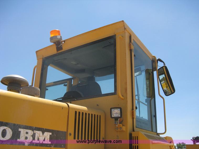 image for item A6407 1996 Volvo BM L90C wheel loader