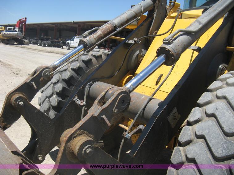 image for item A6408 1994 Volvo BM L90B wheel loader