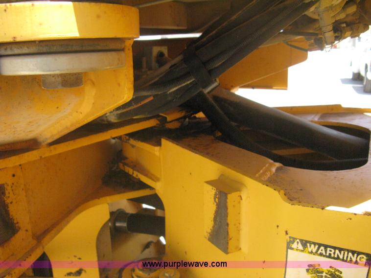 image for item A6408 1994 Volvo BM L90B wheel loader