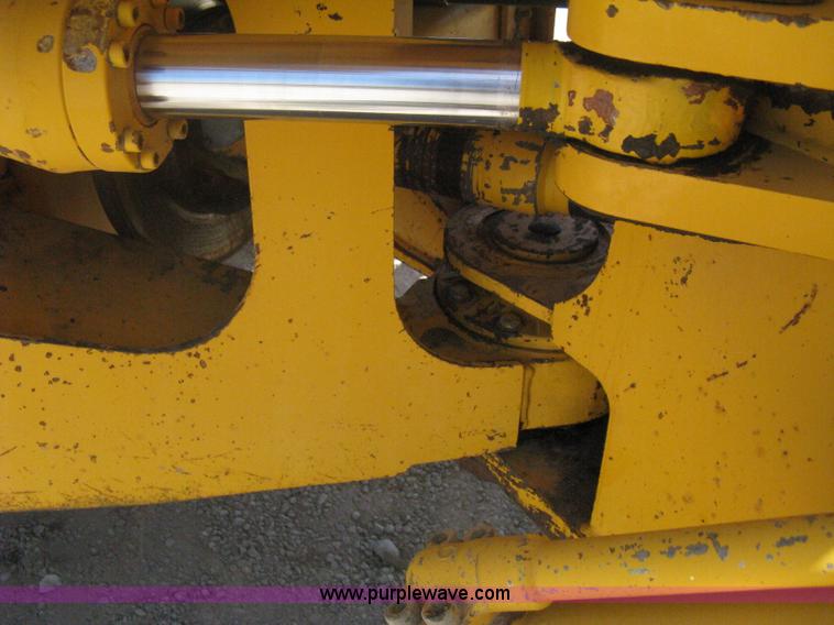 image for item A6408 1994 Volvo BM L90B wheel loader