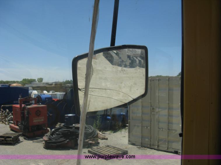 image for item A6408 1994 Volvo BM L90B wheel loader