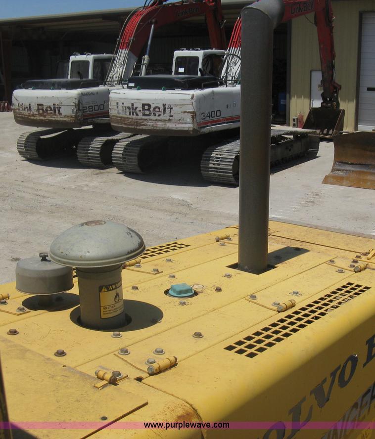 image for item A6408 1994 Volvo BM L90B wheel loader