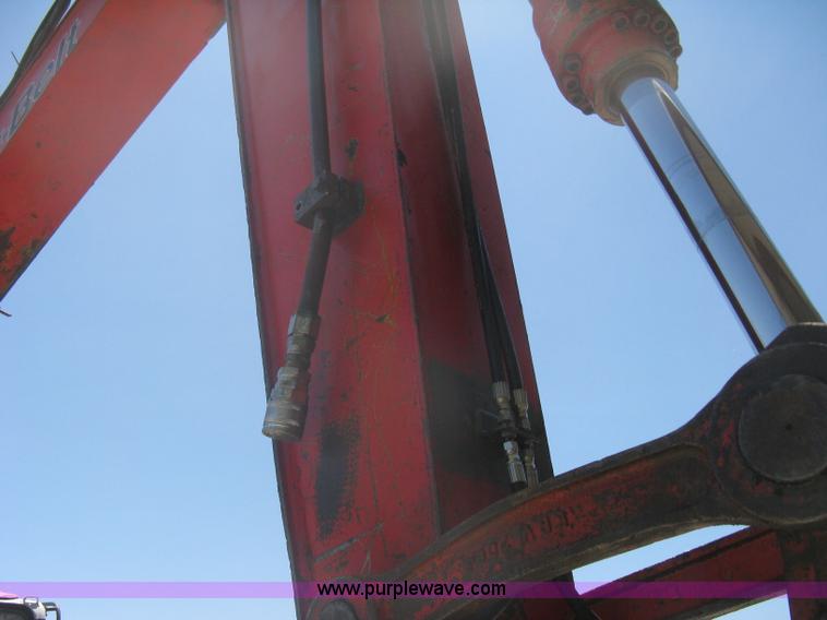 image for item A6409 1996 Link-Belt  2800 Quantum excavator