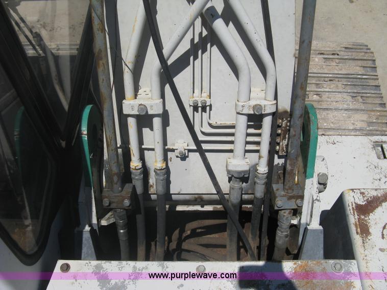 image for item A6409 1996 Link-Belt  2800 Quantum excavator