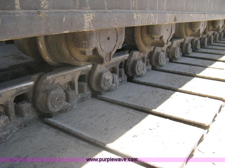 image for item A6409 1996 Link-Belt  2800 Quantum excavator