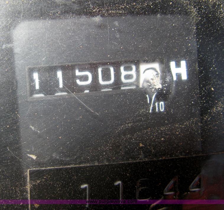 image for item A6409 1996 Link-Belt  2800 Quantum excavator