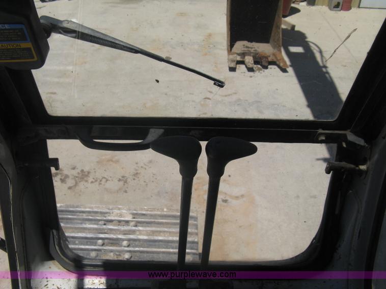 image for item A6409 1996 Link-Belt  2800 Quantum excavator