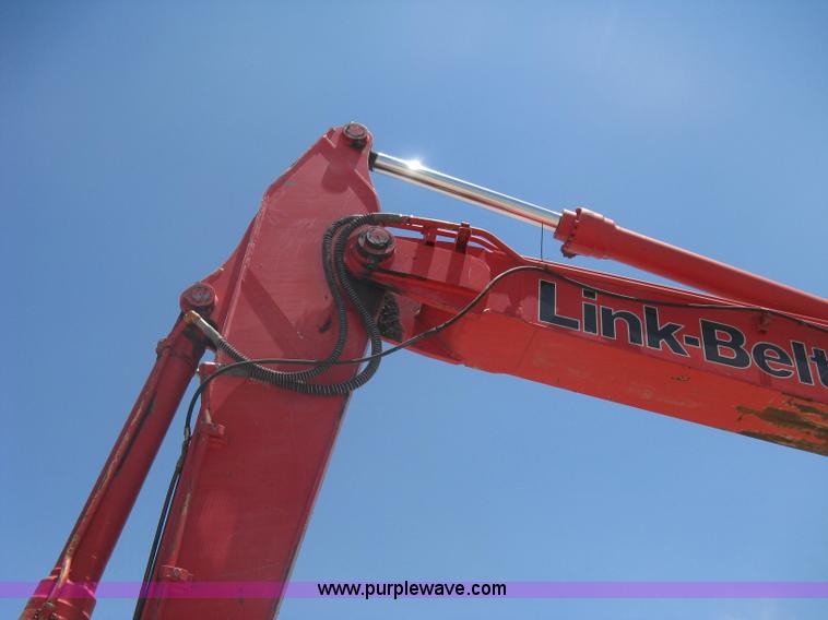 image for item A6410 2000 Link-Belt  3400 Quantum excavator