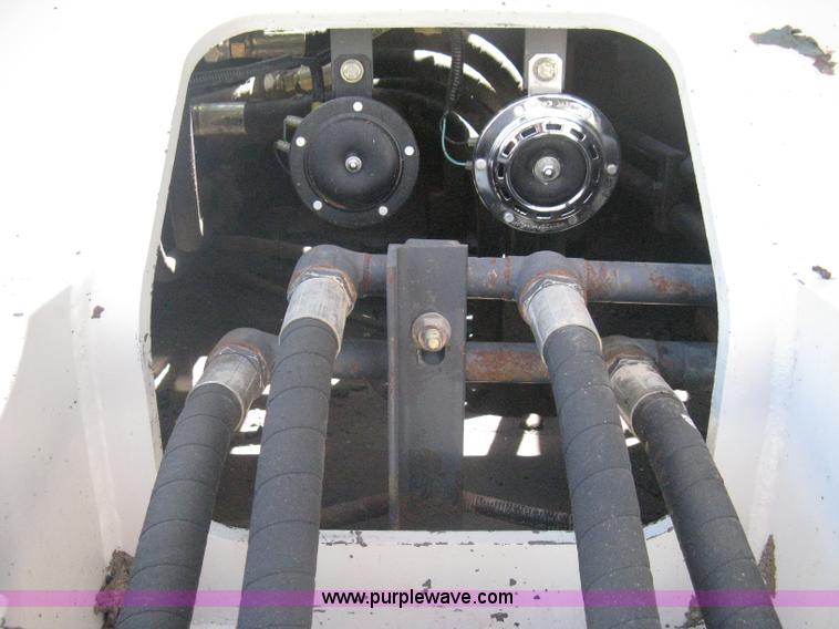 image for item A6410 2000 Link-Belt  3400 Quantum excavator