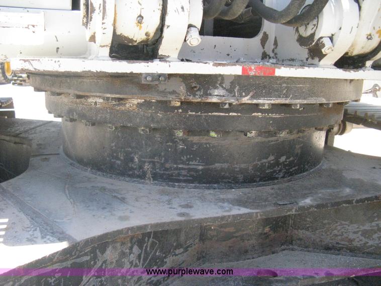 image for item A6410 2000 Link-Belt  3400 Quantum excavator