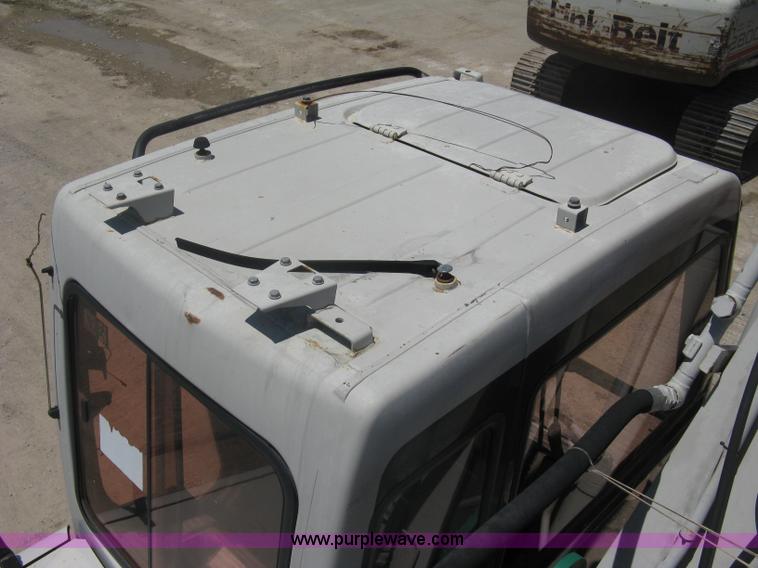 image for item A6410 2000 Link-Belt  3400 Quantum excavator