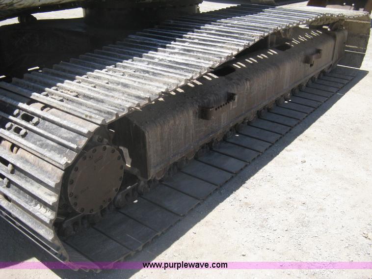 image for item A6410 2000 Link-Belt  3400 Quantum excavator