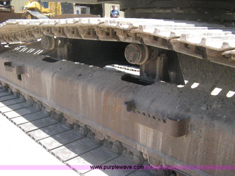 image for item A6410 2000 Link-Belt  3400 Quantum excavator