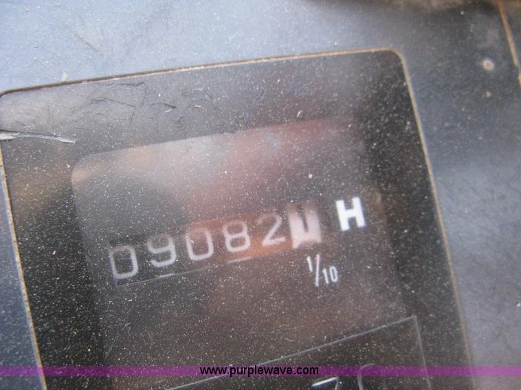 image for item A6410 2000 Link-Belt  3400 Quantum excavator