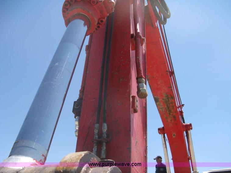 image for item A6411 2000 Link-Belt  3400 Quantum excavator