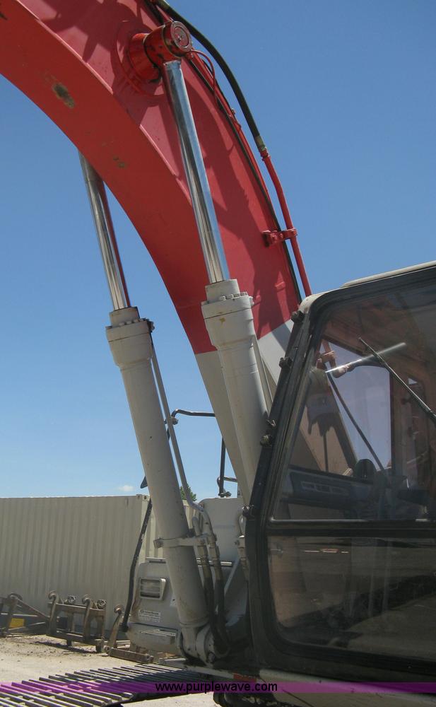 image for item A6411 2000 Link-Belt  3400 Quantum excavator