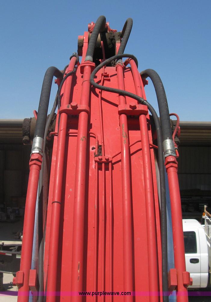 image for item A6411 2000 Link-Belt  3400 Quantum excavator